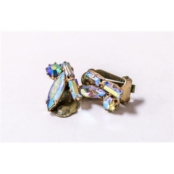 VINTAGE COSTUME JEWELLERY CLIP EARRINGS