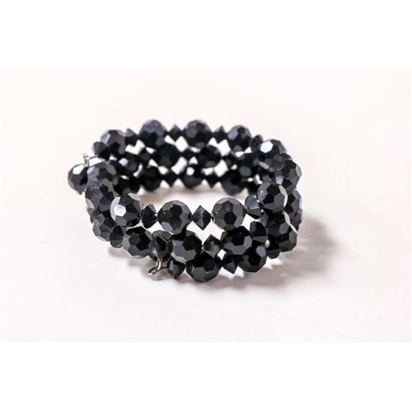 BLACK CRYSTAL BEADED WRAP BRACELET