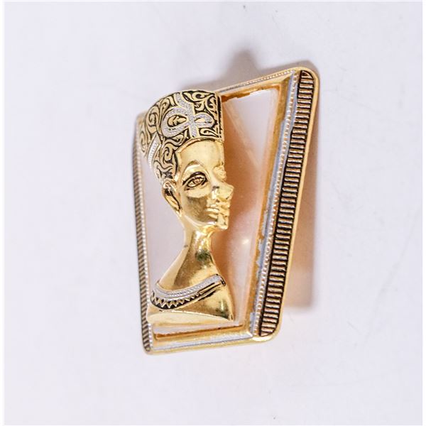 1950S EGYPTIAN THEMED BROOCH
