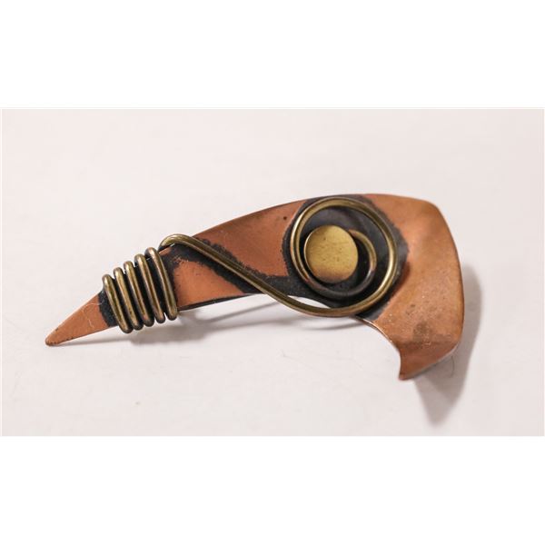 1950S COPPER DESIGN BROOCH