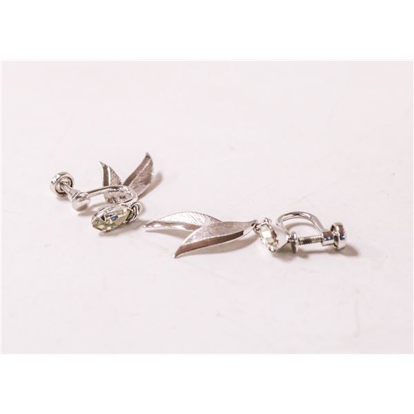 VINTAGE SILVER TONE LEAF EARRINGS