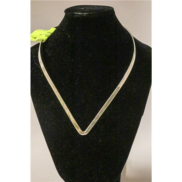 925 SILVER V SHAPED COLLAR NECKLACE