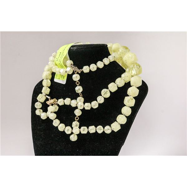 1960S GREEN BEADED DOUBLE STRAND NECKLACE