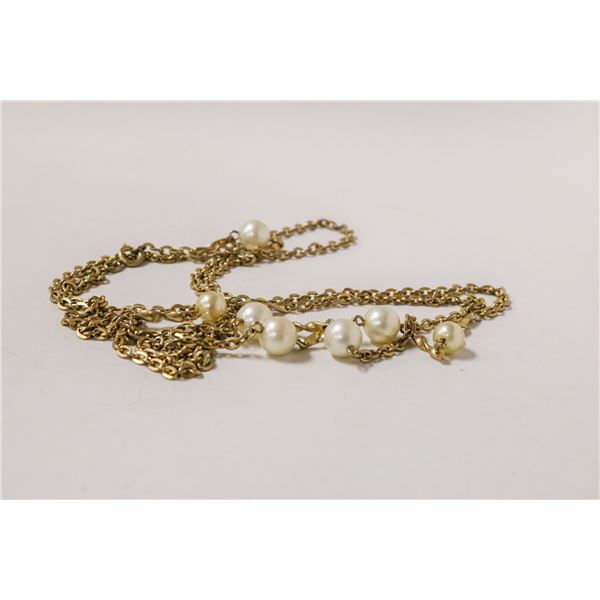 LONG GOLD TONE AND FAUX PEARL NECKLACE