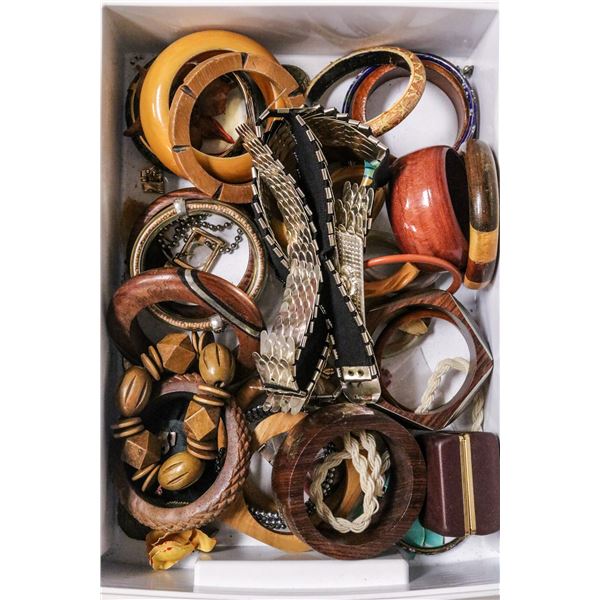 BOX OF ASSORTED WOODEN BRACELETS