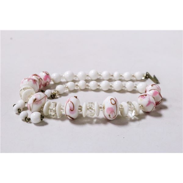 VINTAGE ART GLASS BEADED NECKLACE