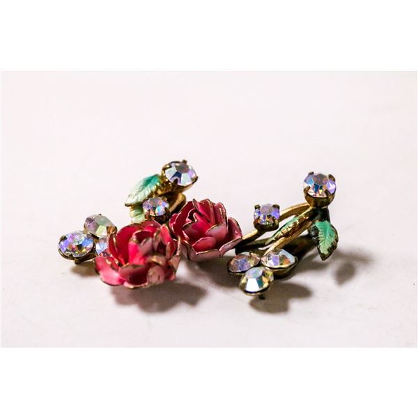 VINTAGE COSTUME JEWELLERY FLORAL EARRINGS