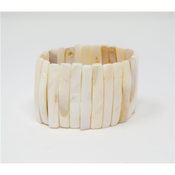 ABALONE SHELL BRACELET