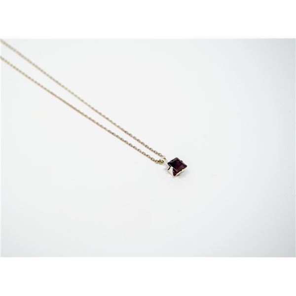 18" 925 SILVER NECKLACE WITH GARNET PENDANT
