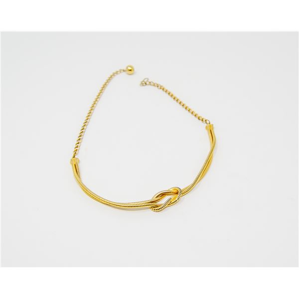 GOLD TONE KNOT NECKLACE