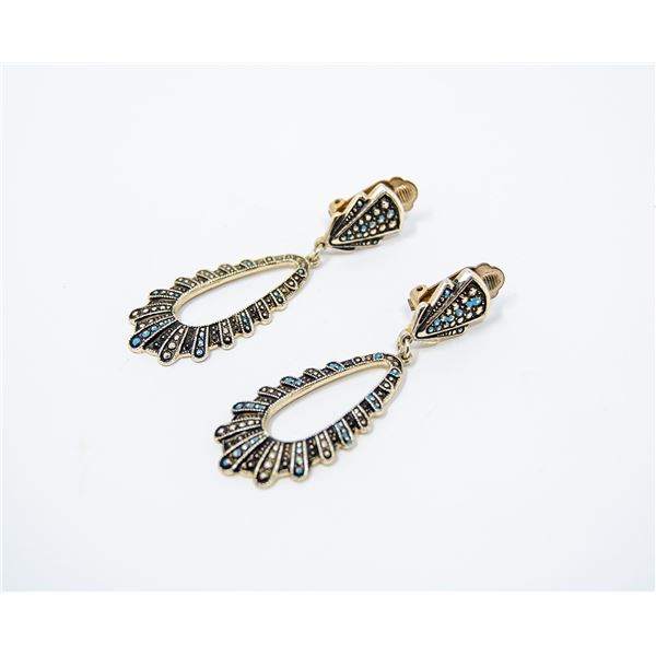 VINTAGE SILVER TONE DROP HOOP EARRINGS