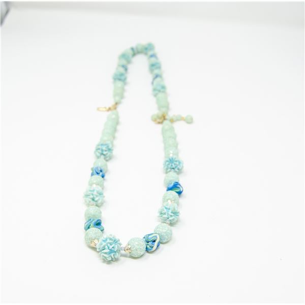 BLUE BEADED FASHION NECKLACE
