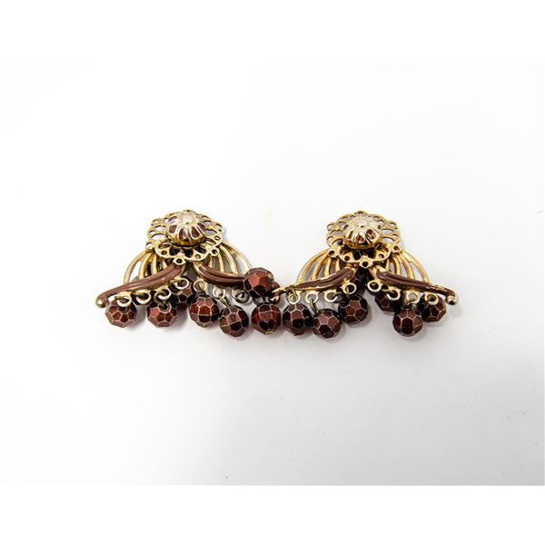 ORNATE GOLD TONE COSTUME EARRINGS