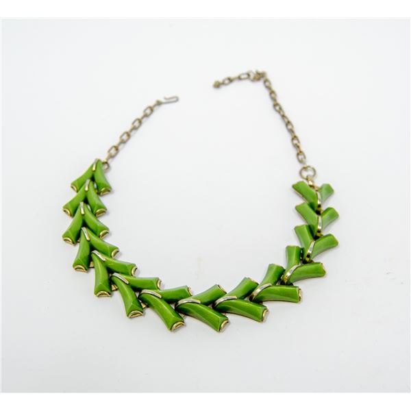 VINTAGE GREEN COSTUME JEWELLERY NECKLACE