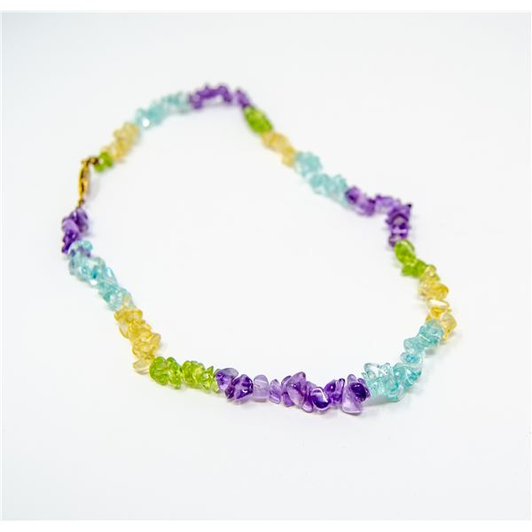 VINTAGE MULTI COLOURED STONE NECKLACE