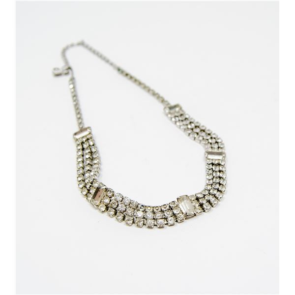 VINTAGE COSTUME JEWELLERY NECKLACE