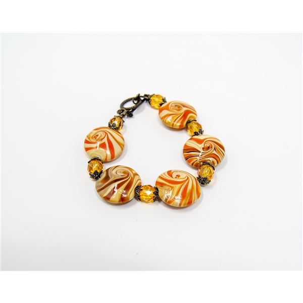 ART GLASS-SWIRL BEADED BRACELET