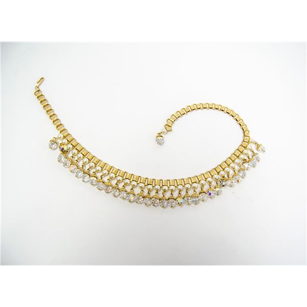 ORNATE CRYSTAL AND FAUX PEARL NECKLACE