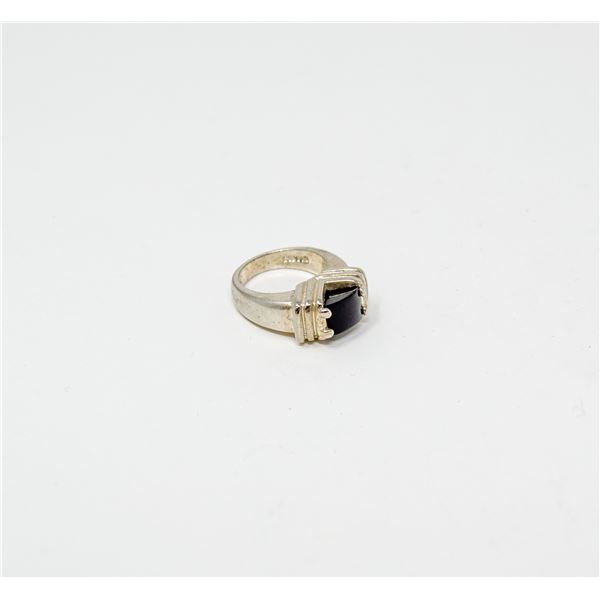 925 SILVER RING WITH ONYX STONE SIZE 4