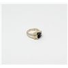 Image 1 : 925 SILVER RING WITH ONYX STONE SIZE 4