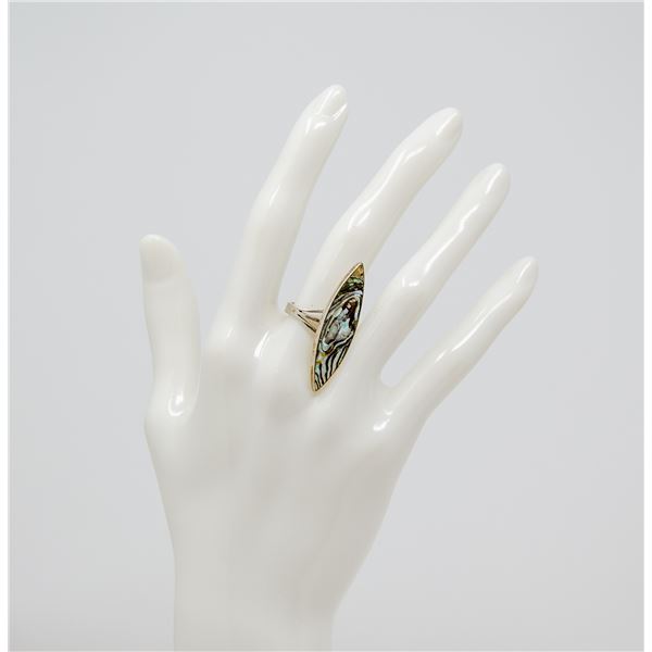 SILVER RING WITH ABALONE INLAY SIZE 6