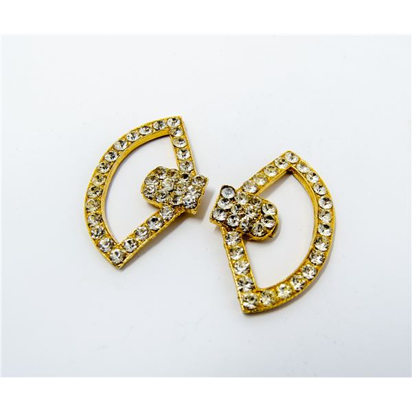 COSTUME JEWELLERY CLIP EARRINGS