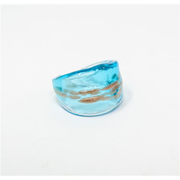 ITALIAN BLOWN GLASS RING SIZE 7