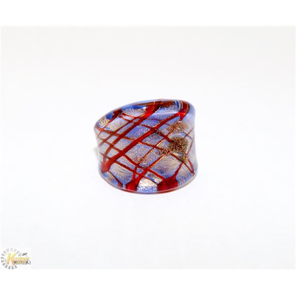 ITALIAN HAND BLOWN GLASS RING SIZE 6