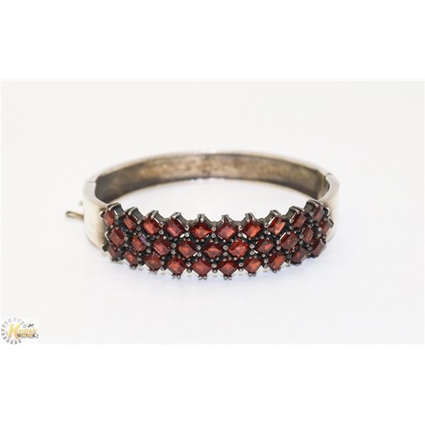 925 SILVER AND MULTI GARNET BRACELET