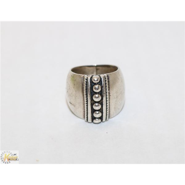 SIZE 1.5 SILVER TONE RING
