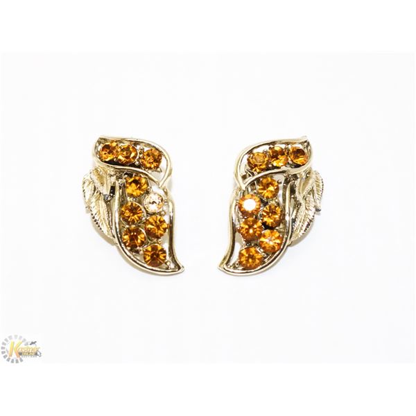 ORANGE RHINE STONE CLIP EARRINGS