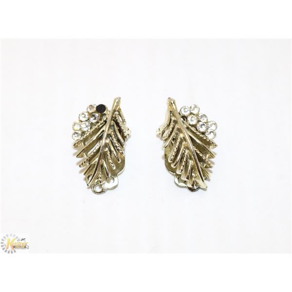 SILVER TONE LEAF CLIP EARRINGS