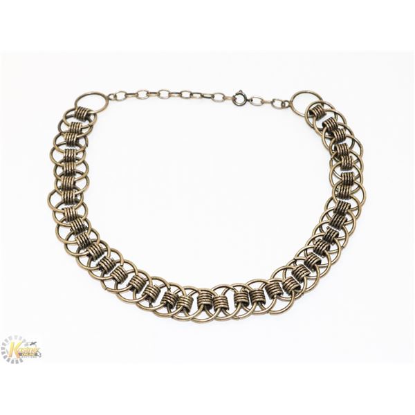 VINTAGE SILVER TONE MULTI HOOP NECKLACE