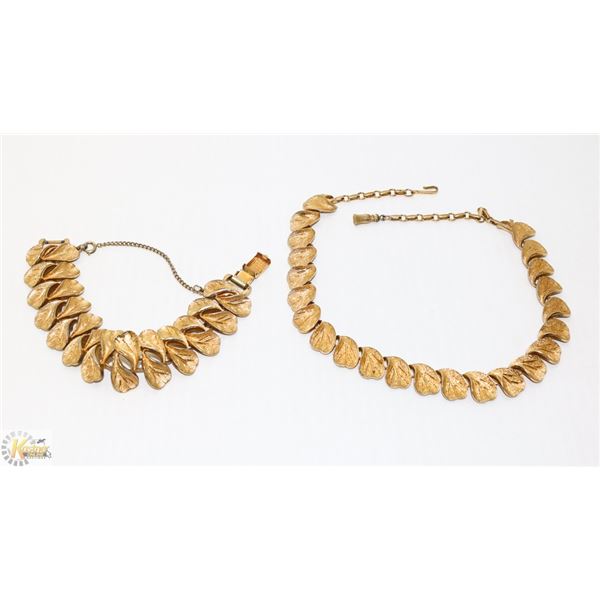 MATCHING GOLD TONE LEAF BRACELET AND NECKLACE