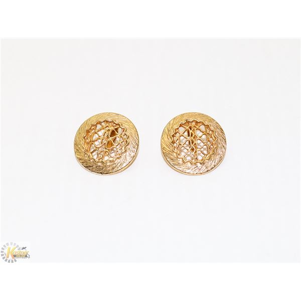 GOLD TONE CIRCULAR FILIGREE CLIP EARRINGS