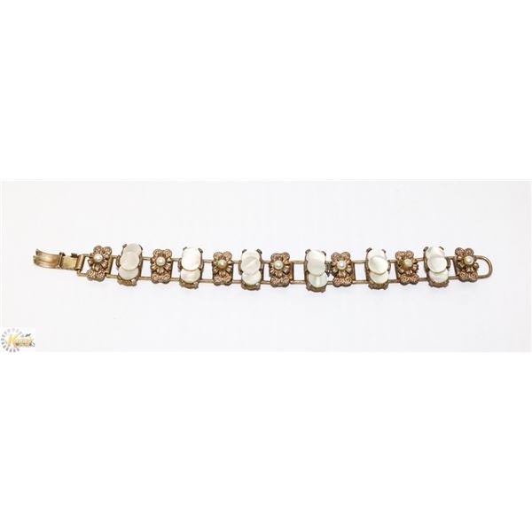 7" MOTHER OF PEARL BRACELET VINTAGE