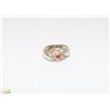 Image 1 : 925 SILVER RING WITH GOLD DETAIL & SMALL RUBY SZ
