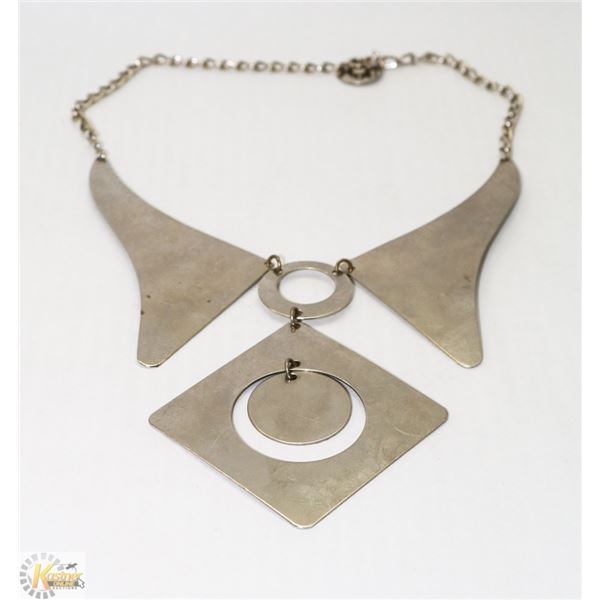 1960S ARTISAN MULTI PIECE NECKLACE