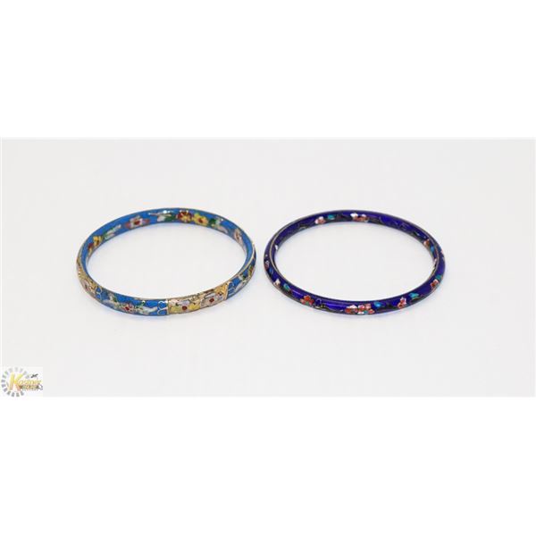 PAIR OF VINTAGE ASIAN STYLE ENAMEL BRACELETS