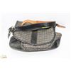 Image 1 : AUTHENTIC COACH PURSE GREY AND BLACK SOME WEAR