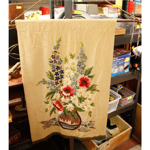 LARGE CREWEL ART FLORAL WALL HANGING 25 X 38