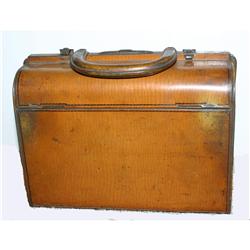 Huntley & Palmers Biscuit Tin - Valise