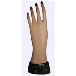 Counter Model - Lady's Hand
