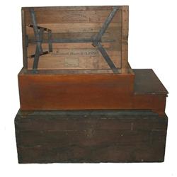 DeMoulin Collapsible Chair