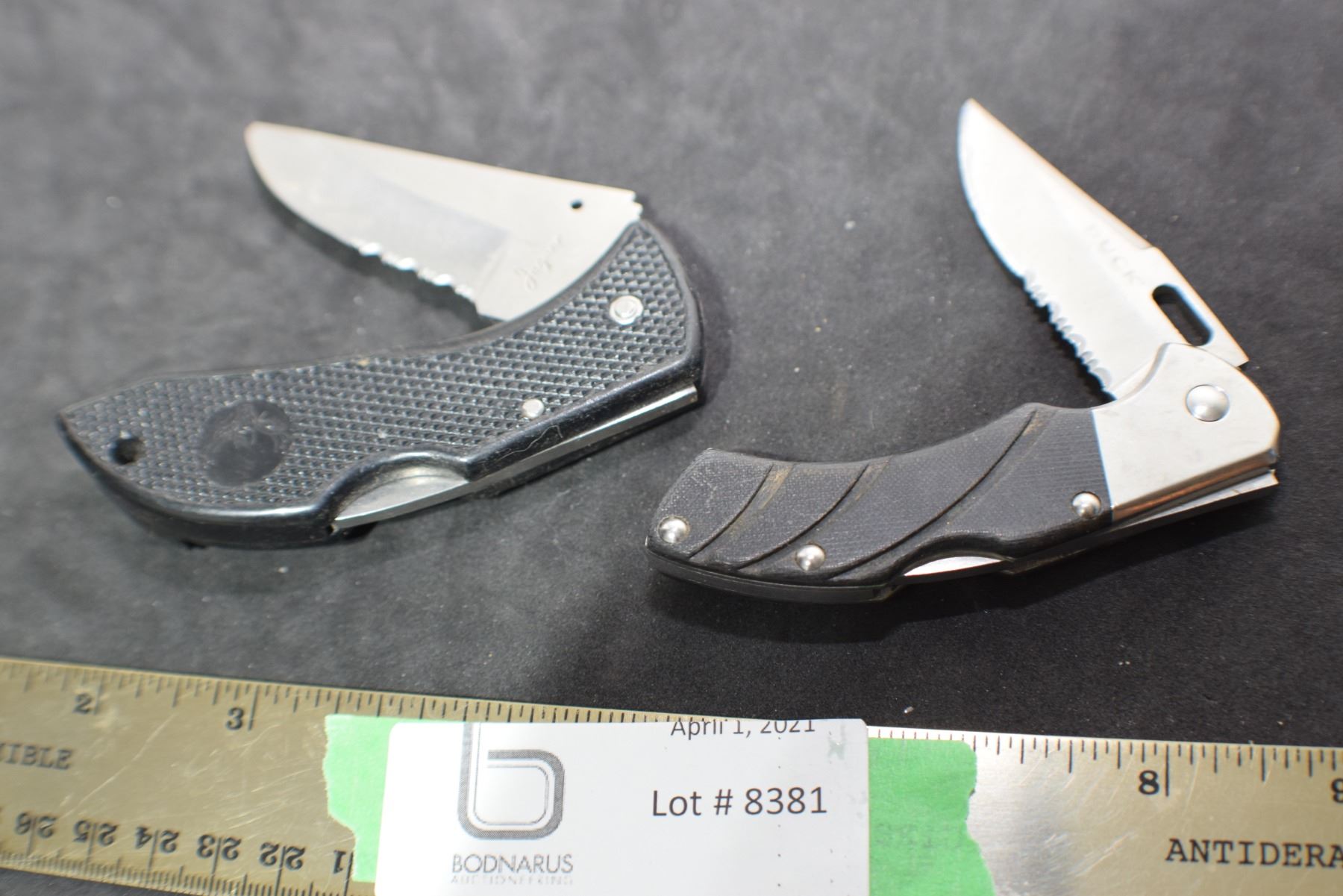 BUCK & JAGUAR POCKET KNIFE (BROKEN TIP)