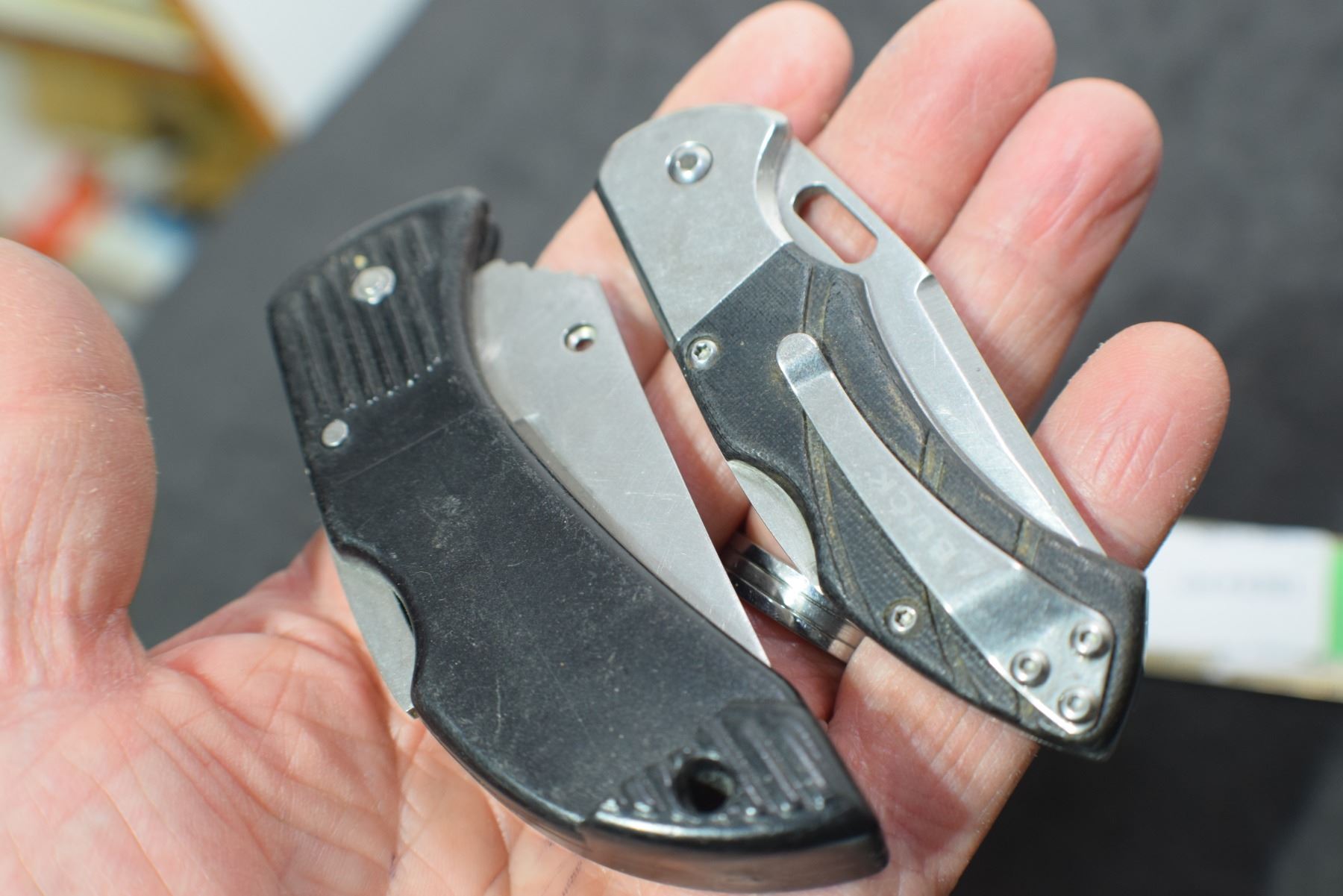 BUCK & JAGUAR POCKET KNIFE (BROKEN TIP)