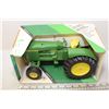 Image 1 : Toy John Deere 1:16 5020 Tractor