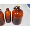 Image 3 : 4 Vintage Amber Bottles