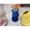 Image 4 : Glass Lot Pitcher Glass Dog And Cat and Glass Teapot