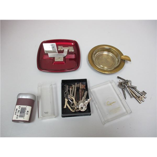 Old Keys And 2 Ash Trays